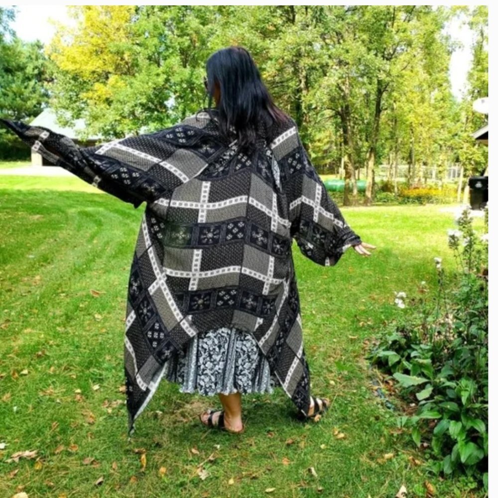 Free People Little Wing Rare Black Print Kimono Luxury Bohemian Duster Size XS/S - Picture 3 of 11
